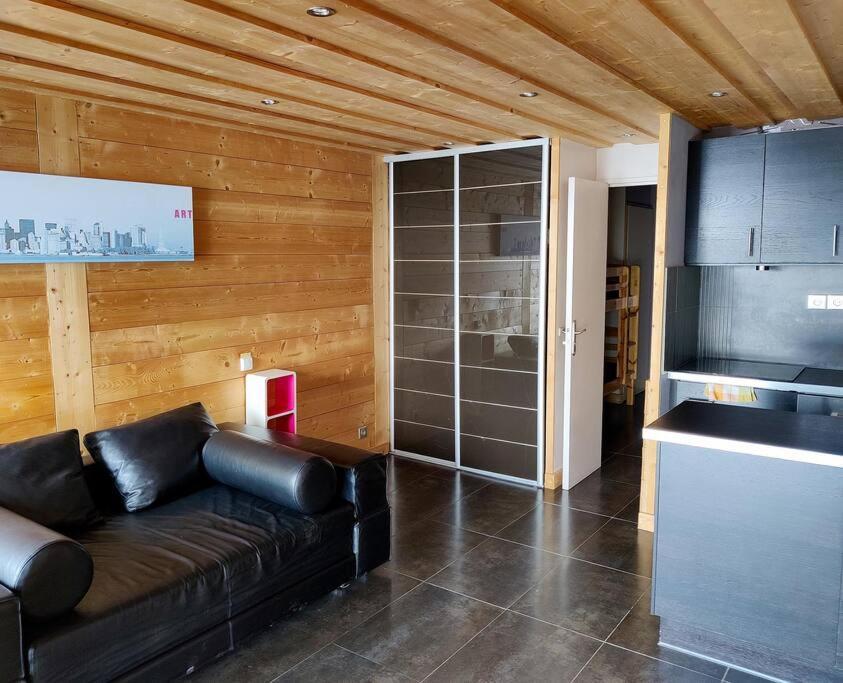 Ski-in, Ski-out Spectacular Mountain View By Alpstays Appartement